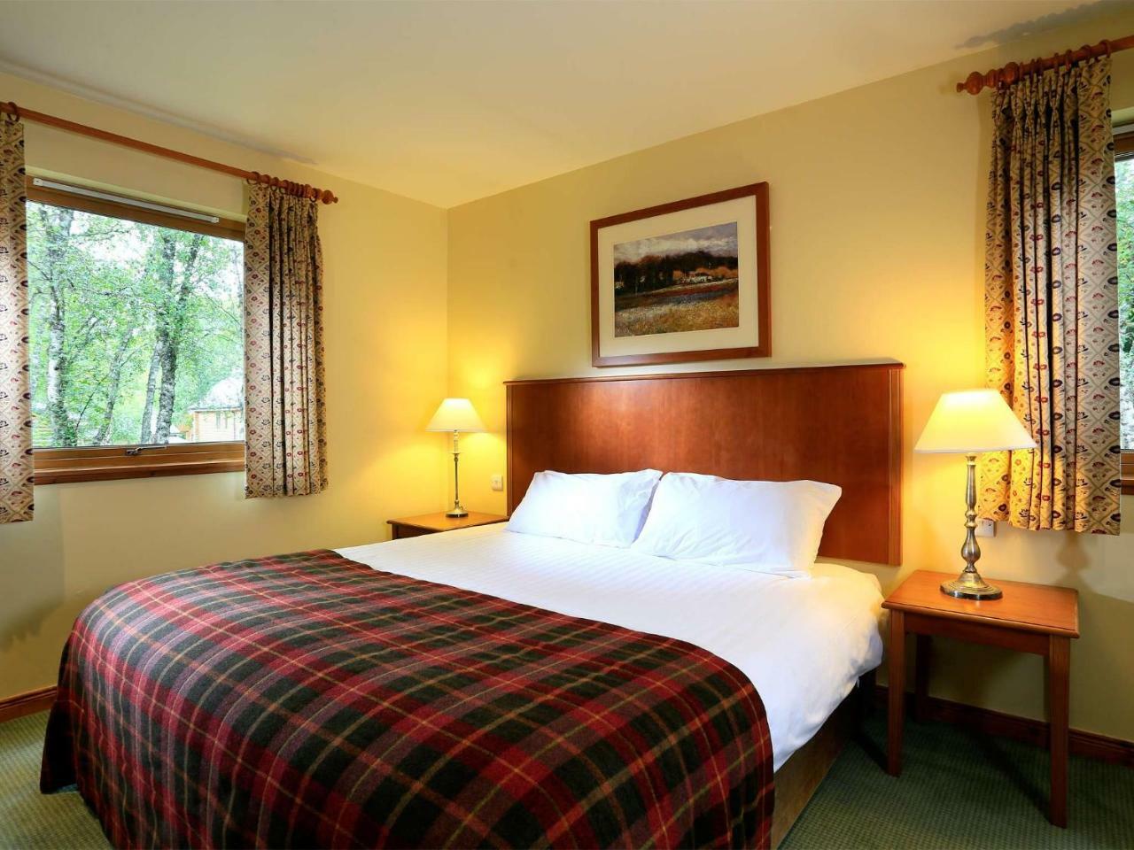 Macdonald Woodland Lodges At Macdonald Aviemore Resort מראה חיצוני תמונה